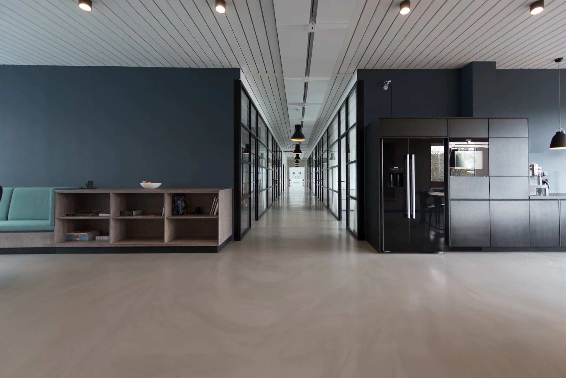Clean commercial office facility